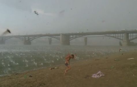 Буря и град на пляже в Новсибирске 12 июля 2014 г.